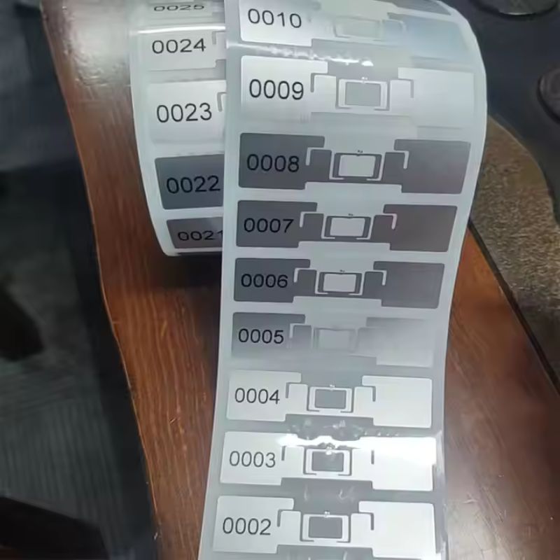 RFID naljepnica velikog dometa RFID naljepnica velikog dometa