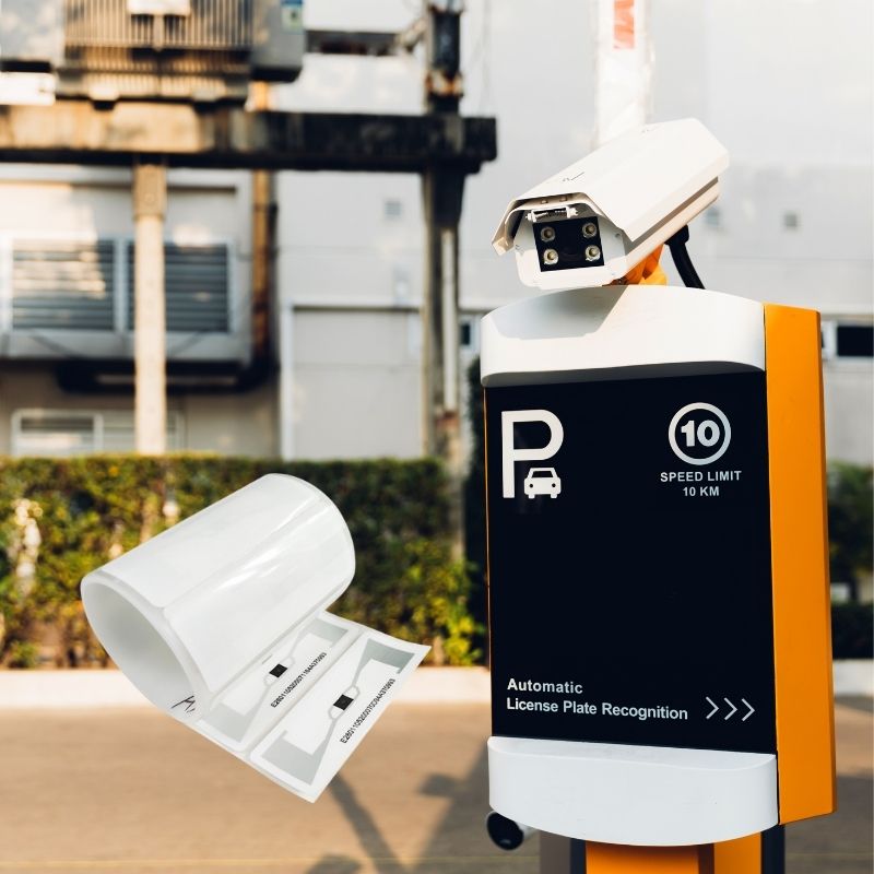 Étiquettes RFID pour véhicules